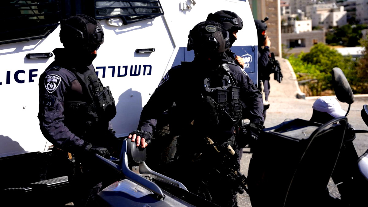 اعتقال تسعة اشخاص بشبهة ضلوعهم بجرائم قتل وحيازة مبلغ مالي كبير