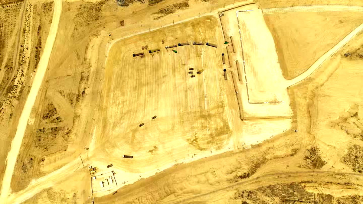 الجيش الاسرائيلي ينشر صورا وفيديوهات لمراكز توزيع المساعدات على العائلات في قطاع غزة 