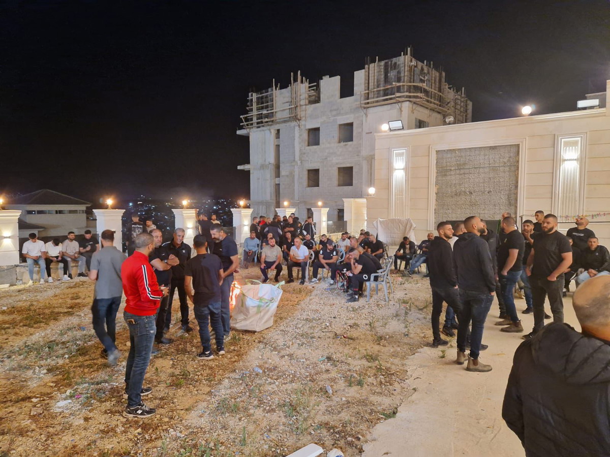 عرابة تستنفر ضد سياسة الهدم: رباط شعبي في منزل نبيل بشناق