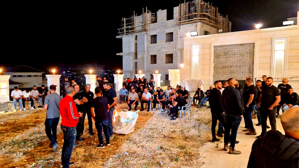 عرابة تستنفر ضد سياسة الهدم: رباط شعبي في منزل نبيل بشناق