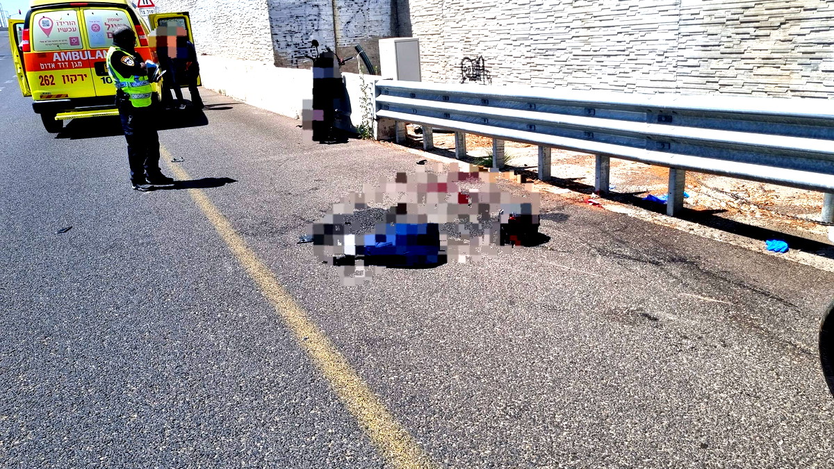 منطقة المركز: إصابة راكب دراجة نارية بجروح خطيرة إثر حادث طرق على شارع 20