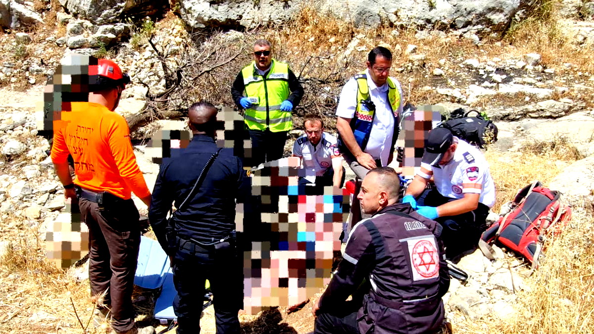 احذروا درجات الحرارة المرتفعة| القدس: شاب (23 عامًا) بحالة خطيرة إثر تعرّضه لضربة شمس