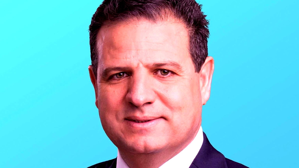 بعد جمع سبعين توقيعًا- الكنيست تبدأ بإجراء إقصاء النائب أيمن عودة