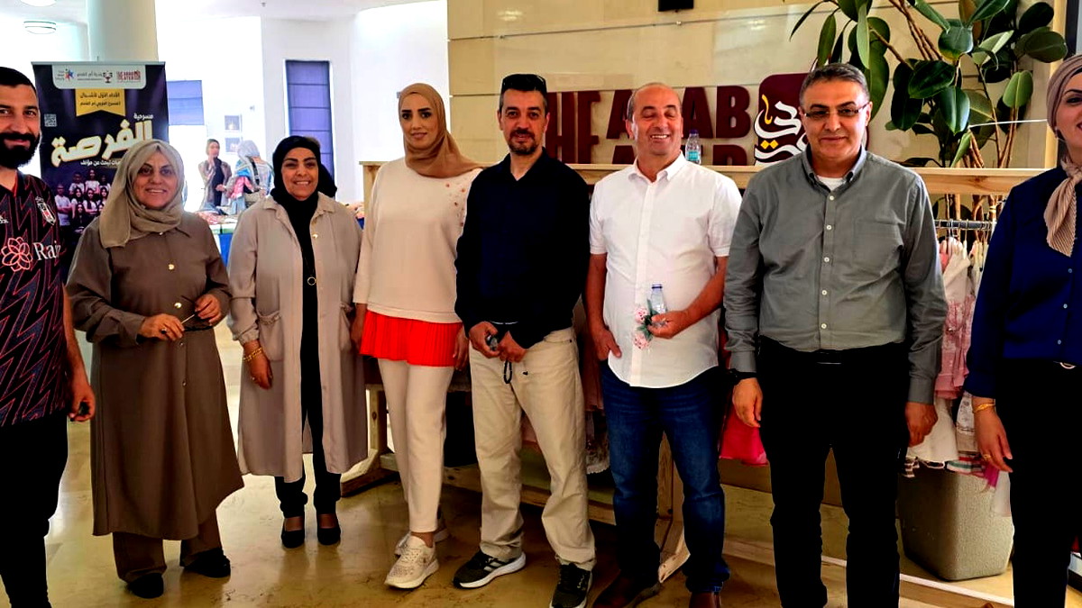 "لبسة العيد من إيد لإيد".. حين يتحول العطاء إلى عيد