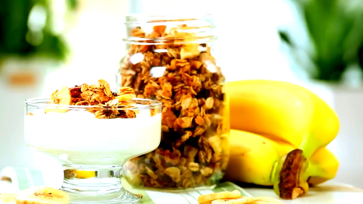 غرانولا طبيعية وصحية: وصفة مثالية لبدء يومك بنشاط وتوازن