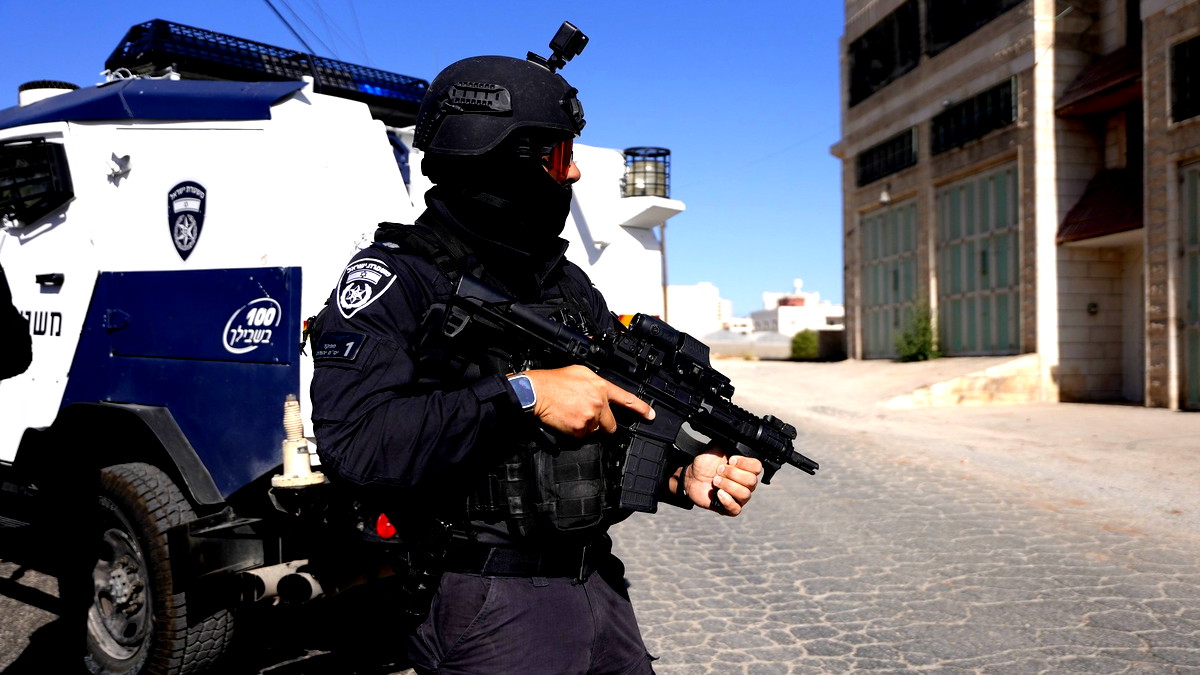 اختطاف رجل من باقة الغربية الى الخليل بسبب ديون مالية واطلاق سراحه بعد تدخل الشرطة 