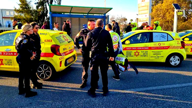 اصابة متوسطة لشاب (23 عاما) في حادثة عنف في تل ابيب