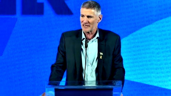 غولان يحمل الحكومة الإسرائيلية مسؤولية الفشل في إدارة الحرب والتقصير في ملف الأسرى