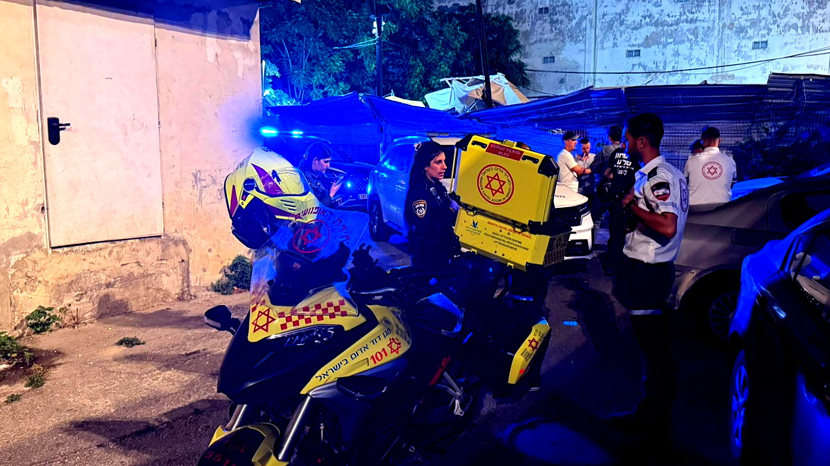 تل أبيب: مقتل شاب إثر تعرضه للطعن