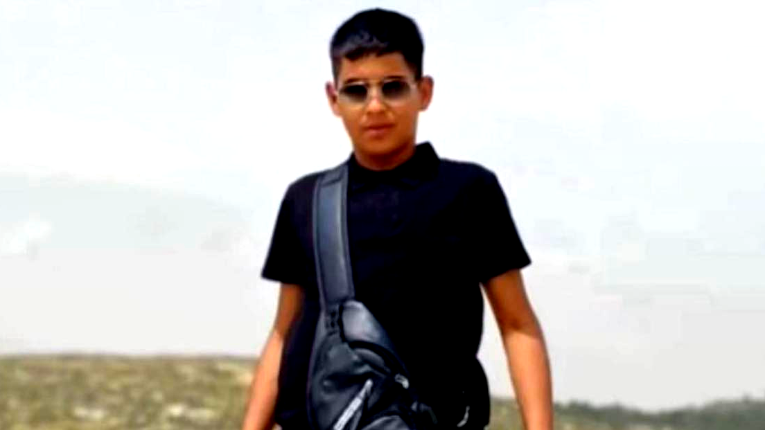 حادث قاتل قرب شقيب السلام: مصرع الفتى  آدم تيسير أبو سبيت وشخص آخر وإصابة امرأة خلال ملاحقة شرطية على شارع 25