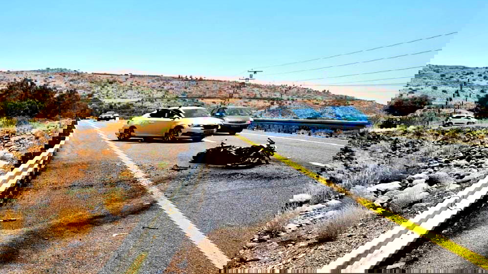 حوادث الطرق:حادث تصادم بين دراجة نارية وسيارة يسفر عن مصرع شاب (30 عاما) على شارع 92