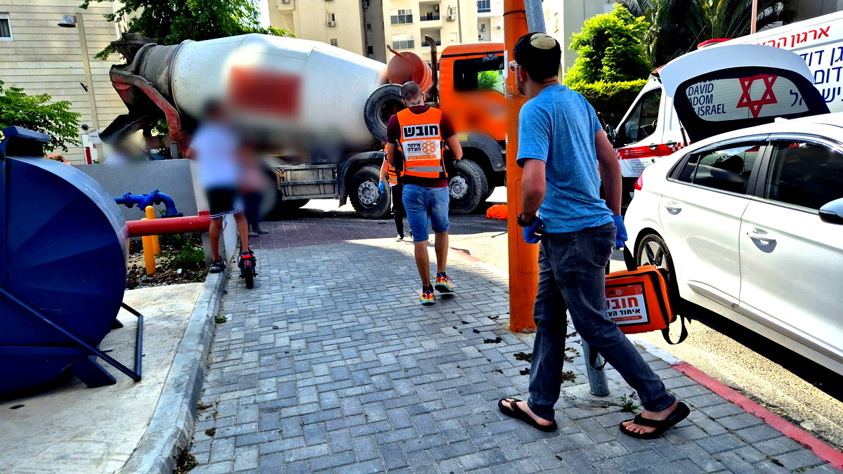 اشدود: اصابة خطيرة لسيدة مسنة (80 عاما) اثر تعرضها للدهس من قبل شاحنة