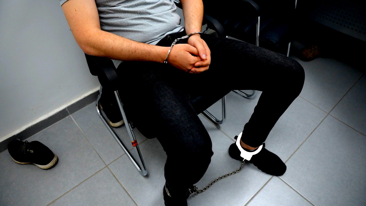  الجريمة الالكترونيّة| اعتقال قاصر (15 عامًا) من مركز البلاد بشبهة محاولته سرقة مئات آلاف الشّواقل من عملاء أحد البنوك المركزية في البلاد