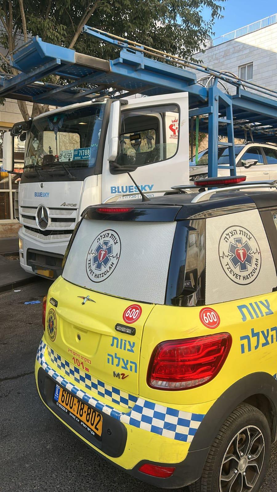 القدس: إصابة شاب (23 عامًا) بجروح خطيرة إثر تعرضه لإطلاق نار