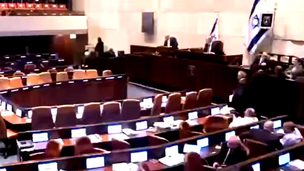 الكنيست يصادق بالقراءة الأولى على مشروع قانون يمنح خصومات أوسع على "ضريبة الأرنونا" لعائلات ذوي الإعاقة 