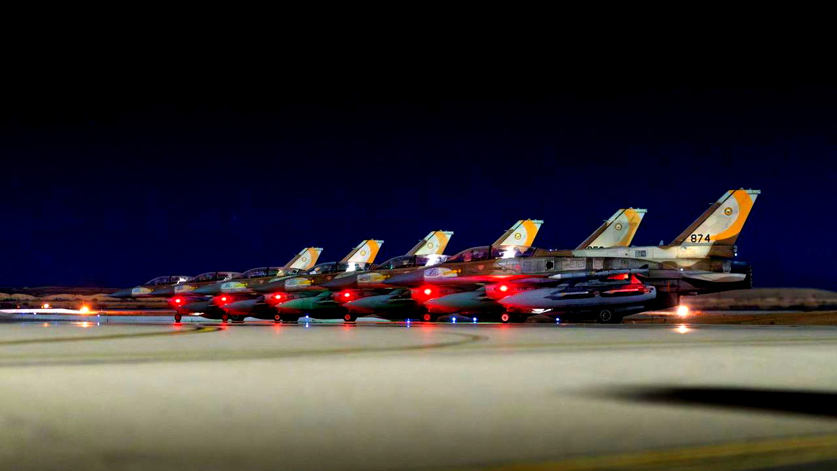 الجيش الإسرائيلي: دمّرنا منظومة الدفاع الجوي الإيرانية غرب البلاد في ضربة جوية واسعة