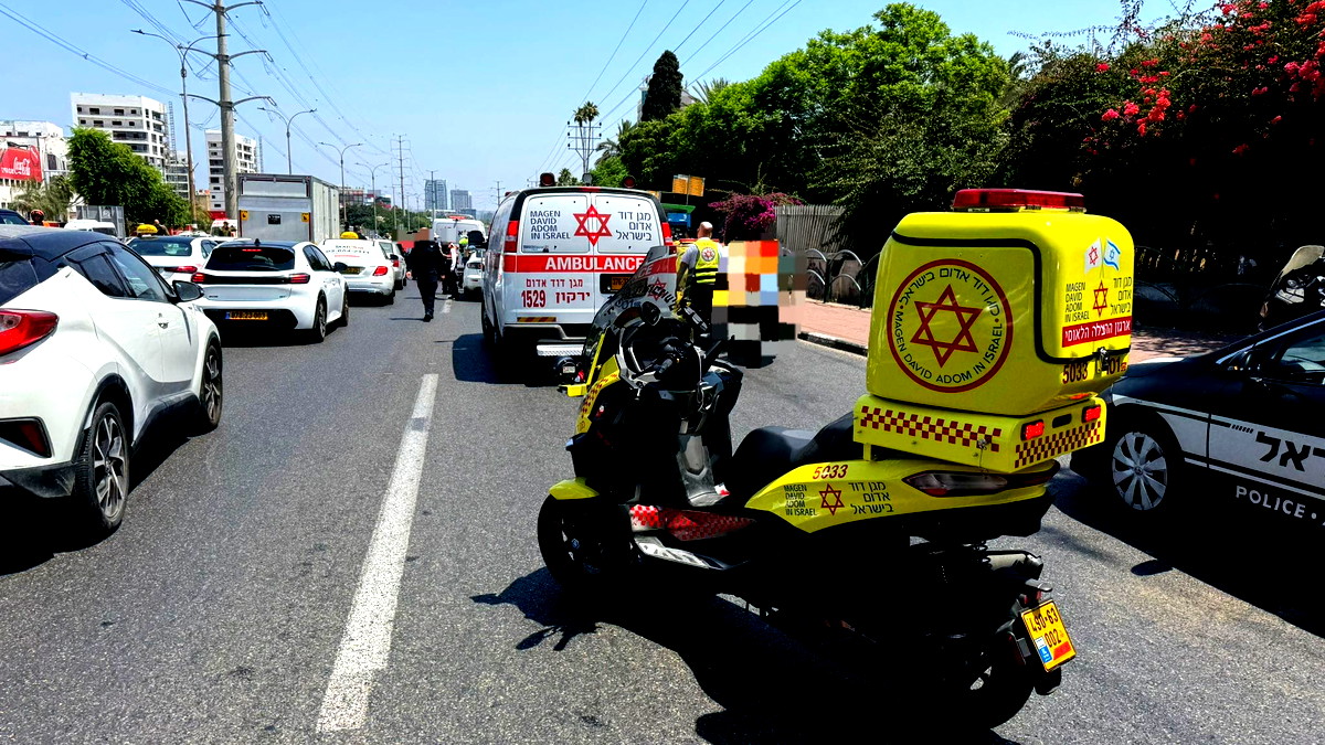 المركز: إصابة 4 أشخاص بجروح متفاوتة جرّاء تعرضهم لحادث دهس قرب مفرق جفعات شموئيل.. مصابين بحالة خطيرة