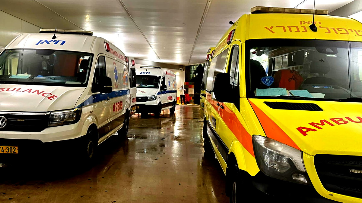 سخنين: إصابة خمسة أشخاص بشظايا صواريخ