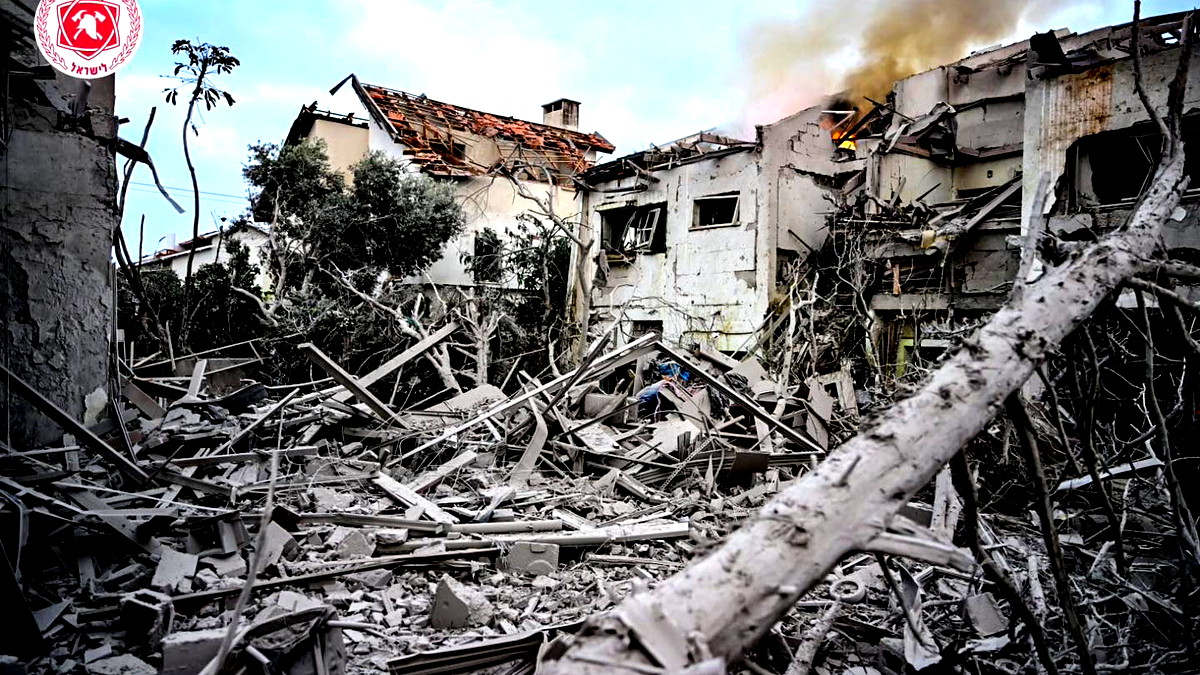 كوهين: سنُسقط 100 مبنى في إيران مقابل كل مبنى في إسرائيل