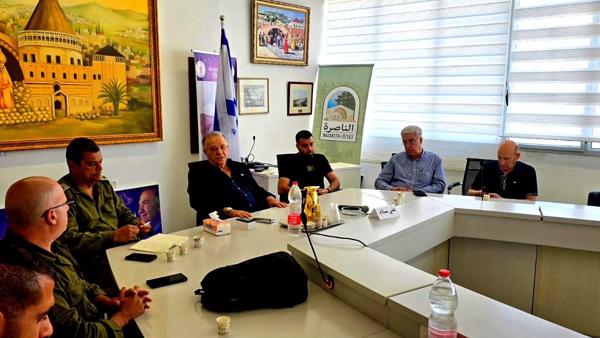 بلدية الناصرة تناشد سكّانها الالتزام بقرارات الجبهة الداخلية حفاظًا على الأمن والسلامة 