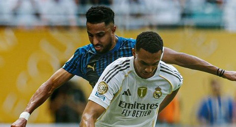 بونو يتعملق ويقود الهلال لتعادل تاريخي مع ريال مدريد