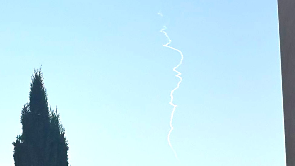 تل أبيب: اعتراض صاروخين إيرانيين دون إصابات