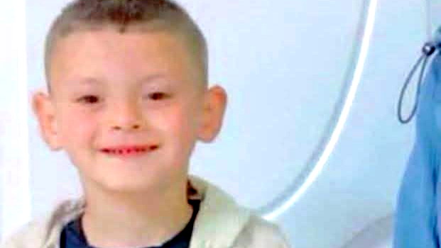 وفاة طفل من السيلة الحارثية غرب مدينة جنين جراء عضة كلب مصاب بداء الكلب