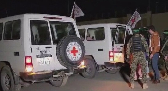 وفد من حماس يصل إلى مصر لبحث صفقة تبادل أسرى
