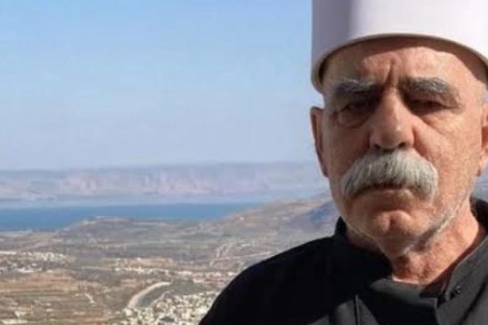 " الحَمْدُ لله " كلمات كمال إبراهيم