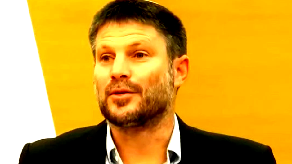 بعد قرار وقف إطلاق النار| رصد إطلاق صاروخين من إيران باتجاه إسرائيل وسموتريتش يتوعد العاصمة طهران بردٍ قاسٍ