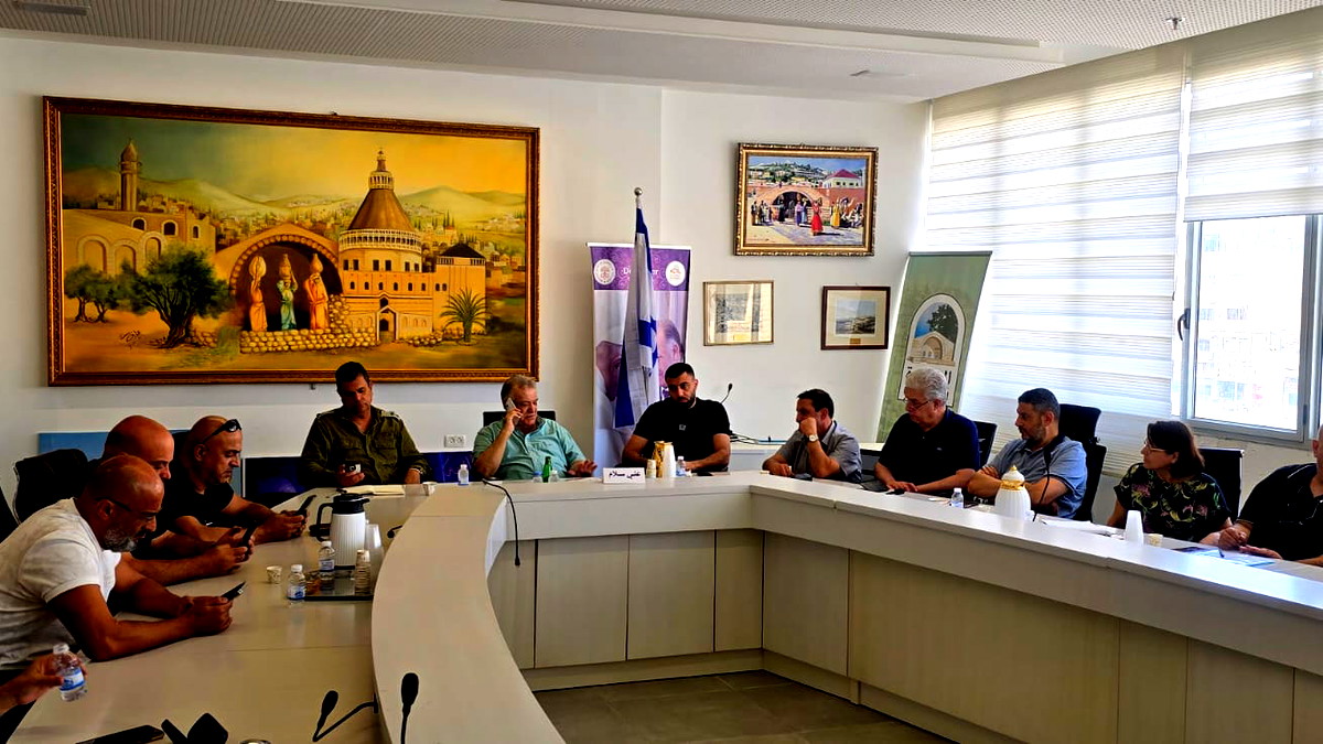 بلدية الناصرة: اتفاق وقف إطلاق النار مشوب بالحذر... على المواطنين الالتزام بتوصيات الجبهة الداخلية