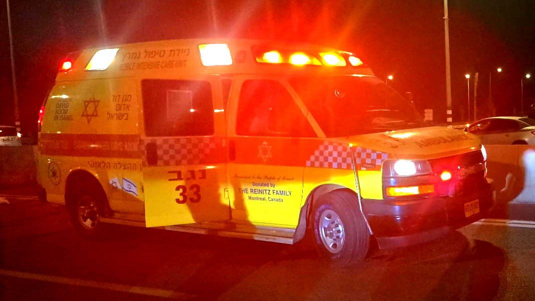 إصابة 5 أشخاص بجراح متفاوتة إثر حادث طرق في حورة بالنقب