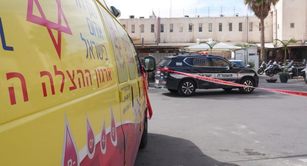 القدس: إصابة شاب بجروح خطيرة إثر تعرضه للطعن في البلدة القديمة.. الشرطة تعتقل عدد من المشتبهين