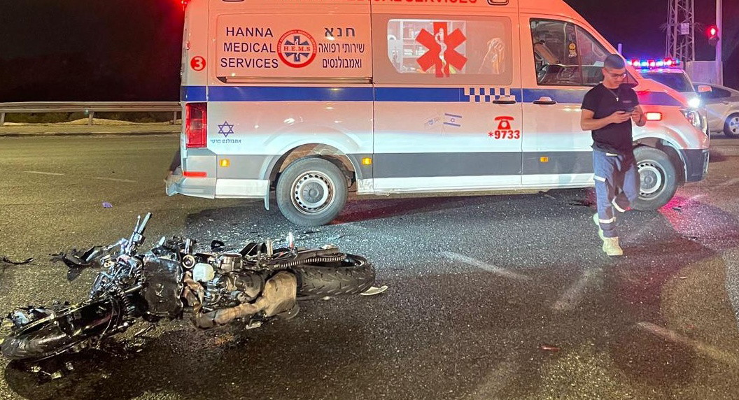 إصابة شاب بجراح حرجة في حادث دراجة نارية على شارع 70 قرب عبلين 