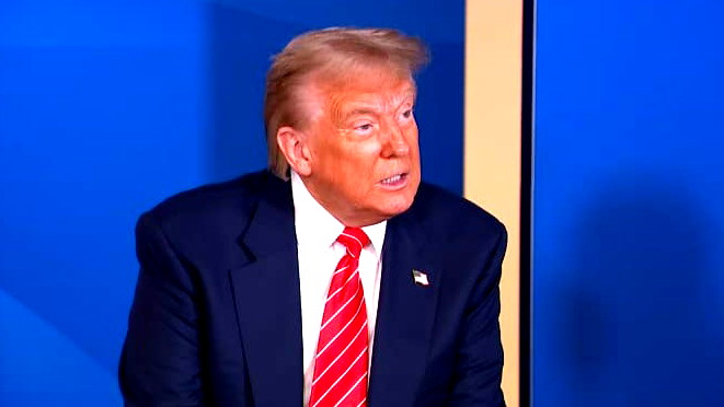 ترامب: نتنياهو"بطل" ومحاكمته "مهزلة" قد تؤثر على المفاوضات مع إيران و"حماس"