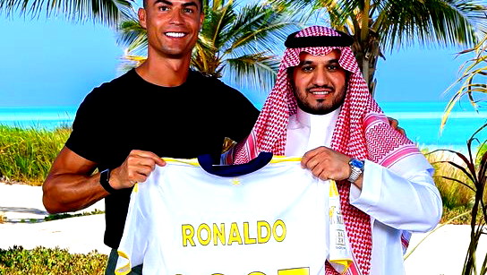 أرقام خيالية.. كم يتقاضى رونالدو يوميا من عقده الجديد مع النصر السعودي؟