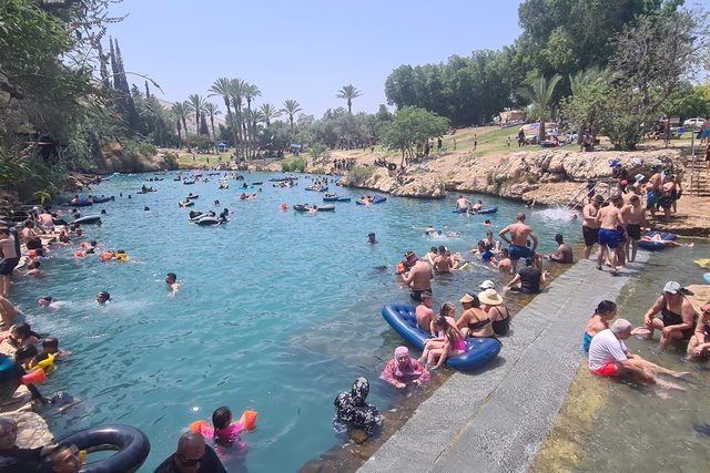 الطقس : أجواء شديدة الحرارة فوق المعدل