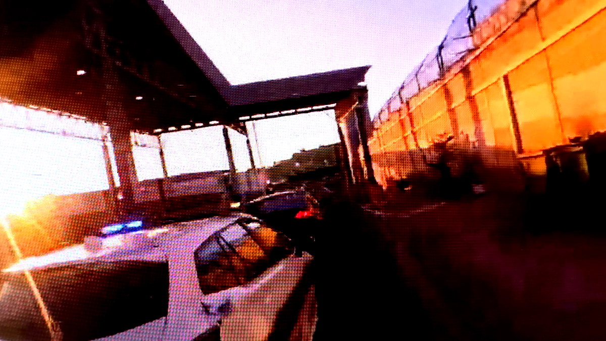  سرق مركبة وهرب من الشرطة...القبض على مقيم غير شرعي  يقود دون رخصة قيادة وبسيارة مسروقة في منطقة القدس