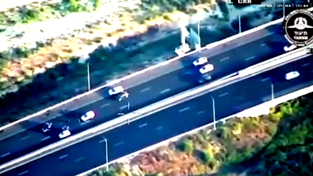 بمساعدة الجيش وقوات الشاباك:القبض على 4 مشتبهين من سكان مدينة اللد، بشبهة ضلوعهم في جريمة قتل الحارس بڤل روزوڤ 