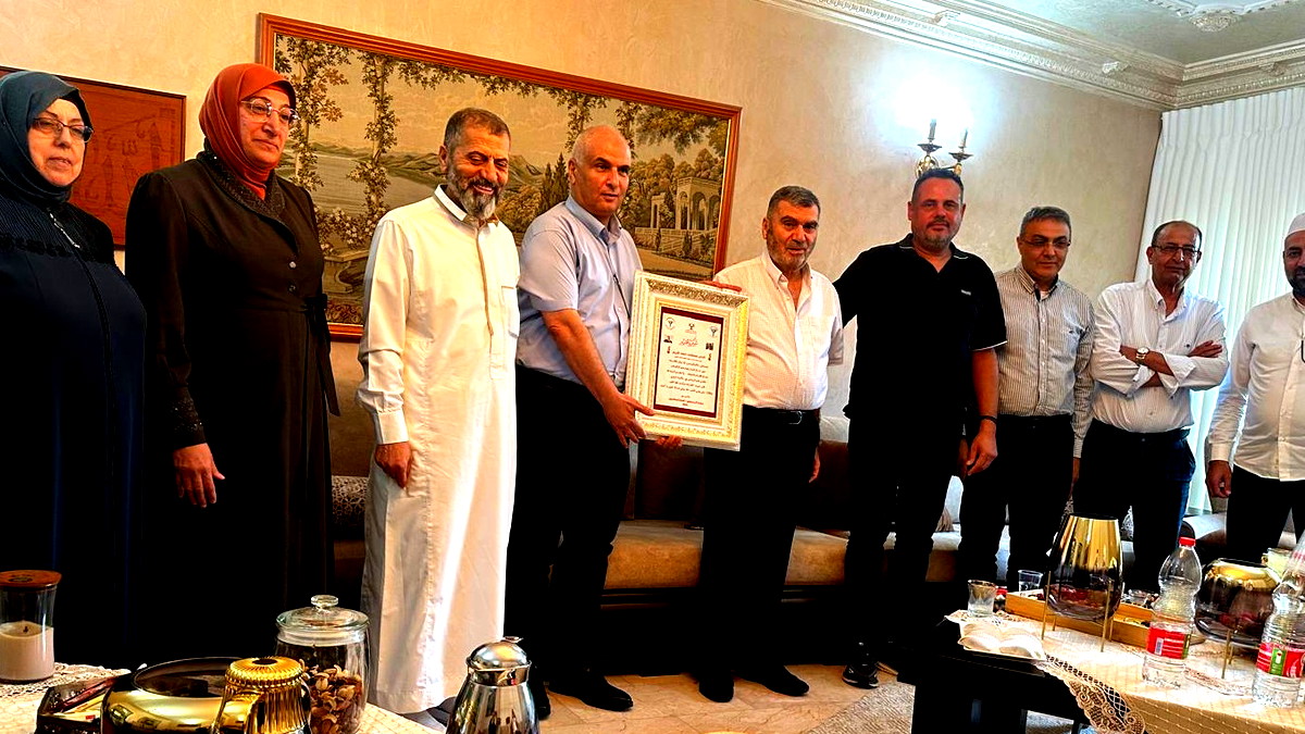 وفد مبادرة "أثر فحماوي" يزور صندوق التعليم العالي عن روح المرحومين شريم تقديرًا لجهوده في دعم طلاب الجامعات