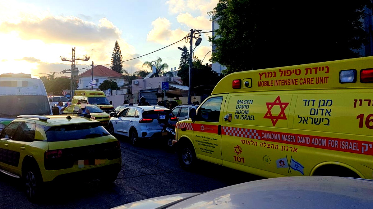 الخضيرة: العثور على طفلة فاقدة للوعي داخل سيارة مغلقة للمرة الثانية خلال ساعات