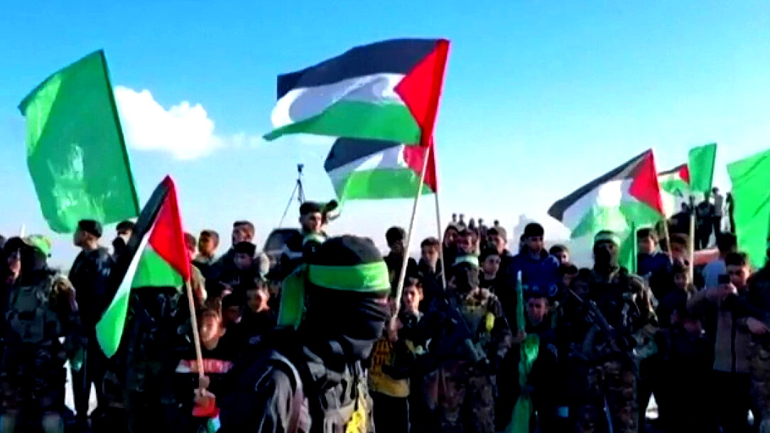 حماس: نجري مشاورات مع الفصائل وسنرد على الوسطاء لاحقا