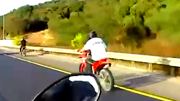 مطاردة دراجة نارية بالقرب من الزرازير تنتهي باصطدام السائق وتوقيفه