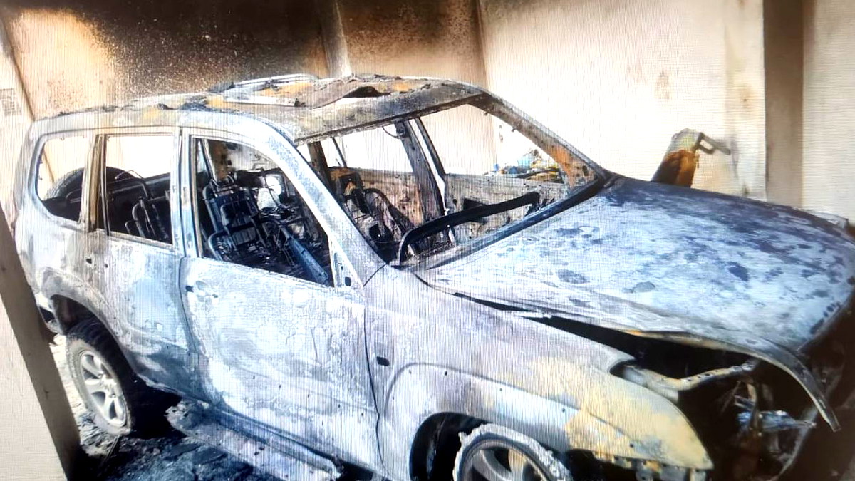 القدس: توقيف شاب من كفر عقب بشبهة إضرام النار بمركب بسبب خلاف شخصي