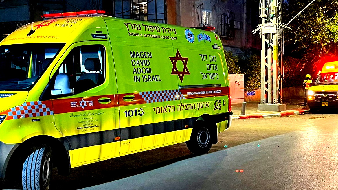 إصابة شاب (25 عامًا) بجروح متوسطة أثناء قيادته دراجة نارية على شارع 5 بالقرب من كفر قاسم