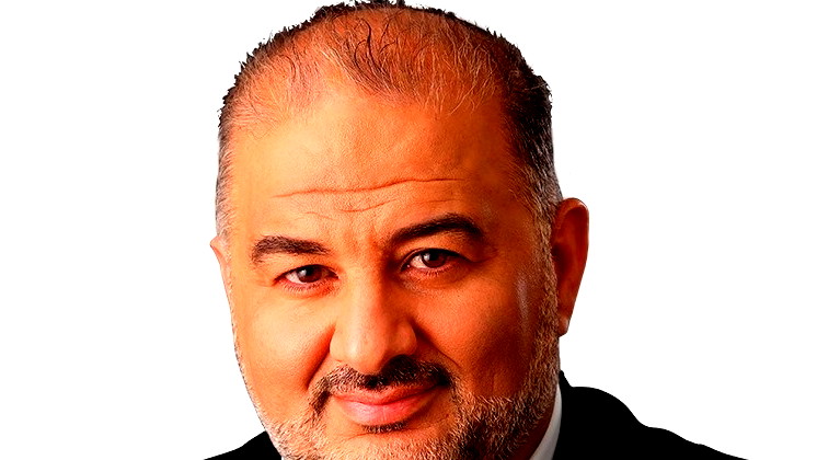 النائب منصور عباس: ايمن عودة حرّض ضدي وسعى لتخويني ومع ذلك نقف الى جانبه في مواجهة الهجمة العنصرية التي يتعرض لها