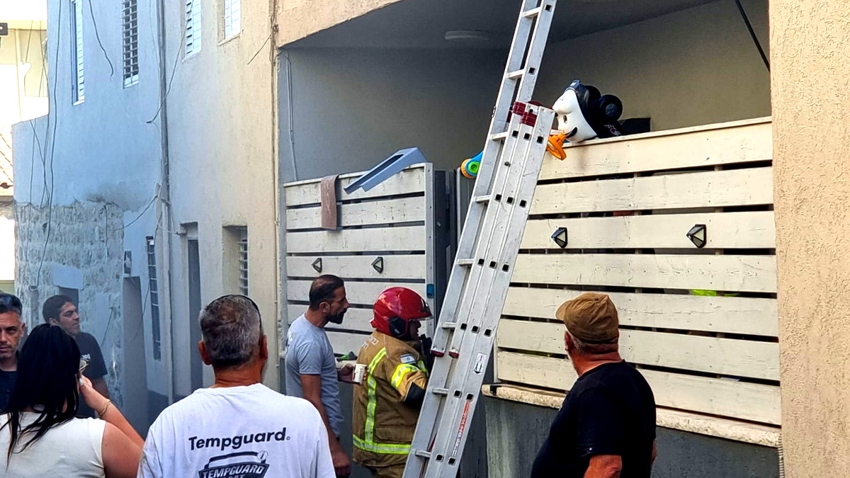 تخليص إمرأة إصابتها طفيفة جراء حريق إندلع في بيت ببلدة عسفيا 