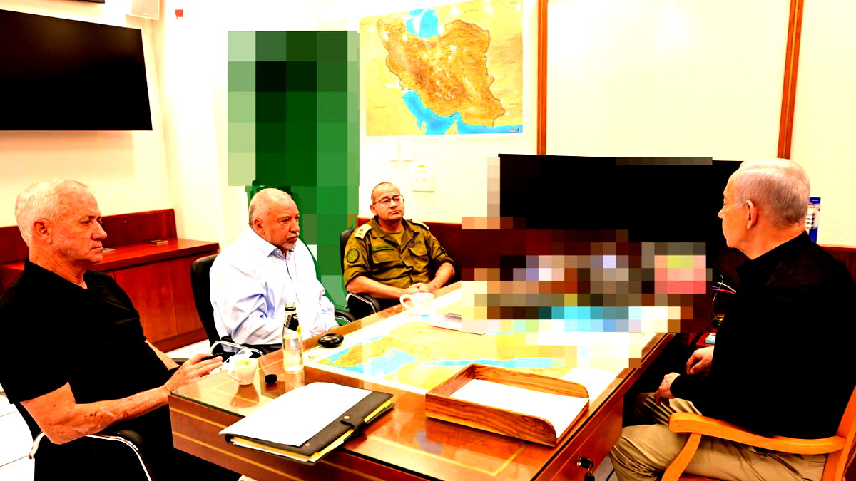 الكنيست قد يحل في الأيام المقبلة والانتخابات المقبلة ستُجرى بين عيدي المساخر والفصح على خلفية قانون التجنيد .