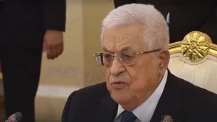 محمود عباس يقدم "تعهدات غير مسبوقة" إلى رئاسة المؤتمر الدولي لقضية حل الدولتين