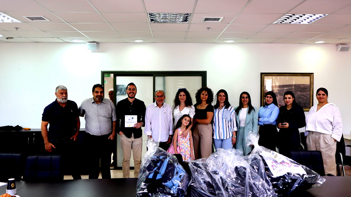 شبكة "قدرة" تقود حملة تبرّع تعاونيّة طارئة لتزويد البلدات العربيّة بمعدّات الإنقاذ الأوليّ